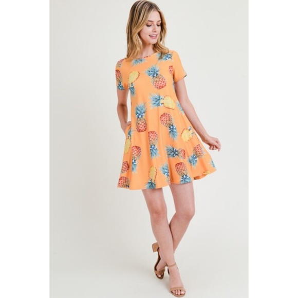 Women's Pineapple Print Fit and Flare Summer Dress - Picture 7 of 8
